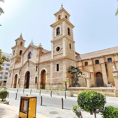 Apartment New Apartment In The Center With A Parking