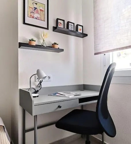 New Apartment In The Center With A Parking